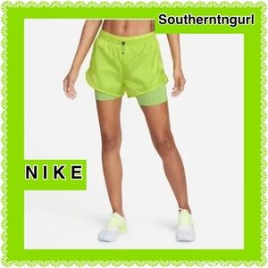 Women's Nike Icon Clash Tempo Layered Running Shorts - Black - Small - NWT main image 0